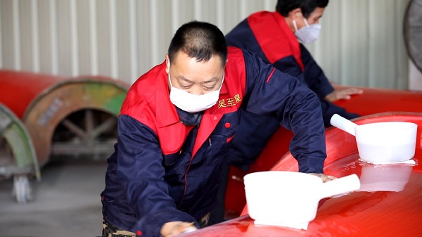 過(guò)年了，玻璃鋼水滑梯怎么維護？